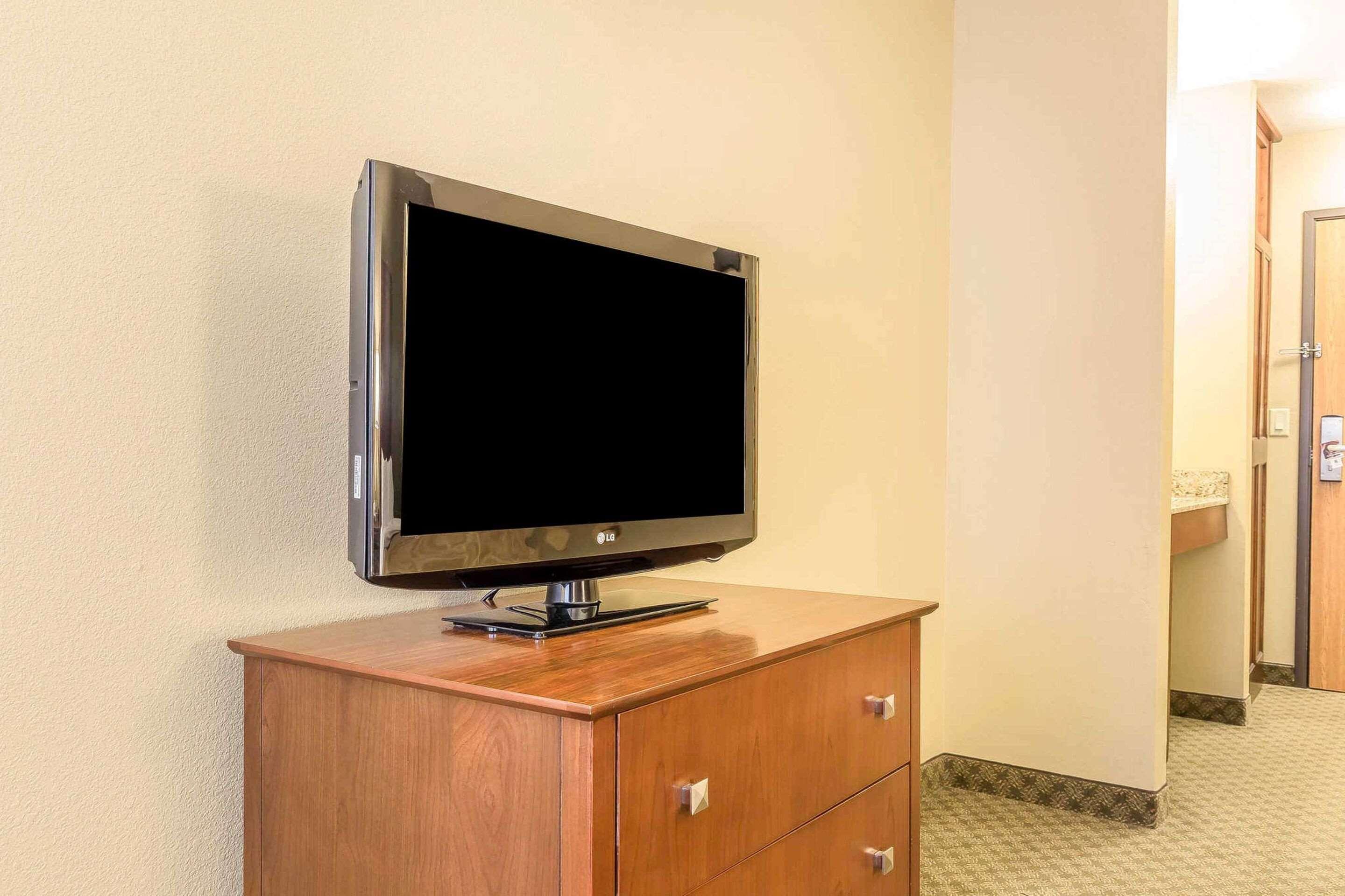 Comfort Inn & Suites East Moline Near I-80 Εξωτερικό φωτογραφία